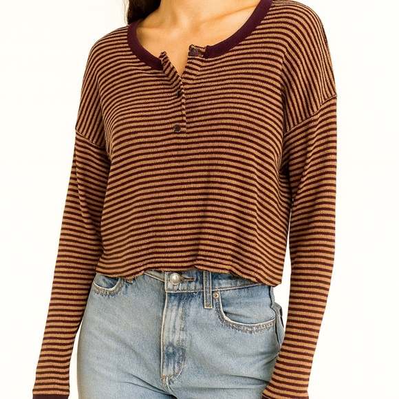 Aritzia | TNA Ribbed Henley Long Sleeve Top | Size Small - Picture 1 of 7